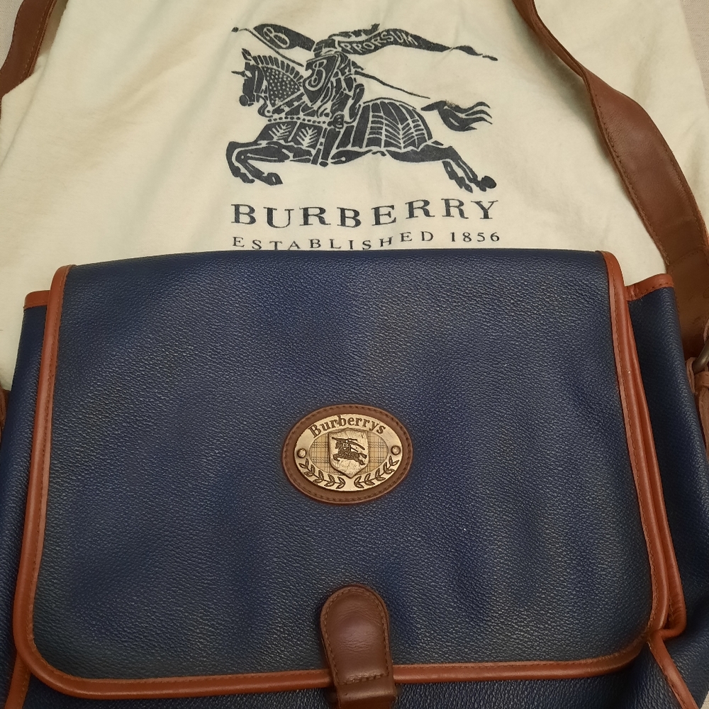 Vintage Burberry messenger